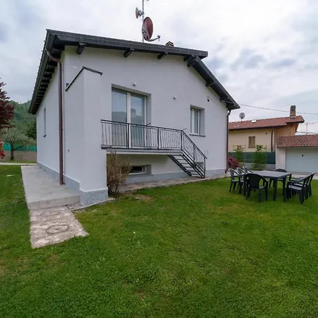 Hébergement de vacances Casa Acqua Dolce Maccagno